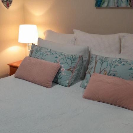 Hillview Homestay Ричмонд Экстерьер фото